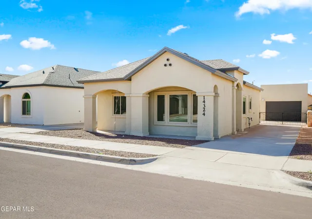Photo 3 of Single family home for sale at 14324 Chris Zingo Ln, El Paso, TX 79928 | MLS# 940862 | Listing updated on 2026-07-15