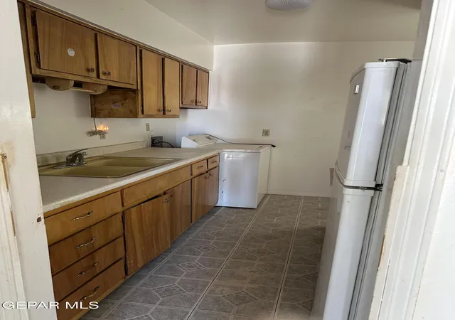Photo 3 of Single family home for sale at 8912 Mellon Dr, El Paso, TX 79907 | MLS# 939958 | Listing updated on 2026-07-10