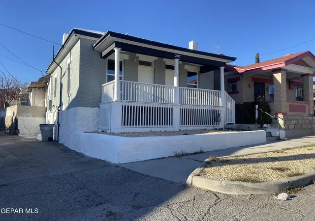 1st image of 207 Randolph Dr, El Paso, TX 79902 | MLS# 939983