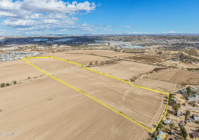 Photo 1 of Land for sale at Tbd N Moon Rd, El Paso, TX 79927 | MLS# 940022 | Listing updated on 2026-03-13