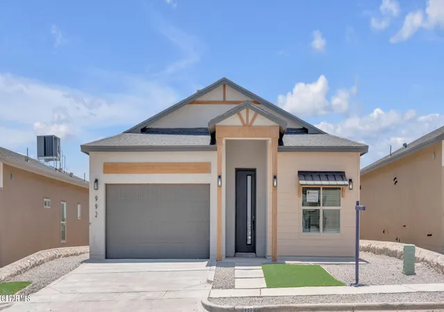 Photo 1 of Single family home for sale at 13737 Centro Vista, Horizon City, TX 79928 | MLS# 940675 | Listing updated on 2026-09-20