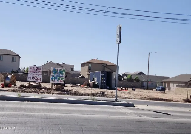 Photo 3 of Land for sale at 820 Nuevo Hueco Tanks Rd, El Paso, TX 79927 | MLS# 941019 | Listing updated on 2026-03-27