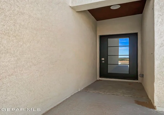 Photo 4 of Sale Pending at 652 Yuma Desert, Chaparral, NM 88081 | MLS# 940238 | Listing updated on 2026-09-07
