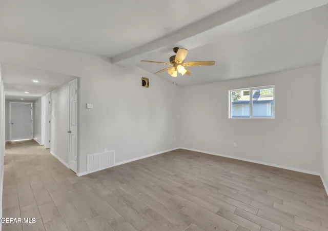 Listing Photo 5 - Condo for sale in building located at 10284 Nirmal Dr, El Paso, TX 79927