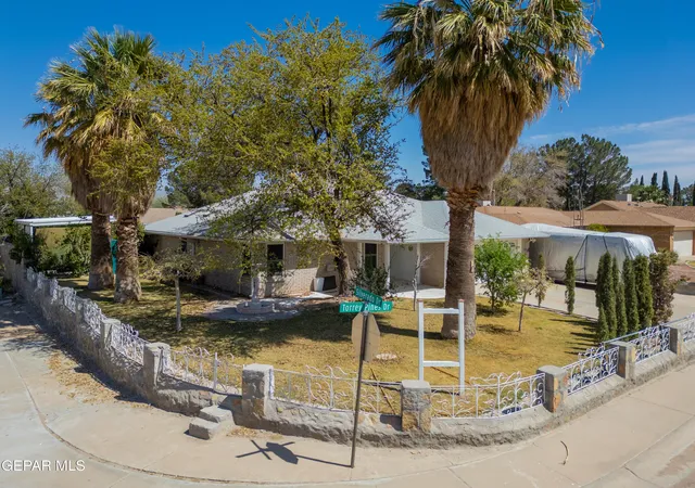 Homes for sale in Santa Teresa, NM | 140 Torrey Pines Dr, Santa Teresa, NM 88008 | MLS# 941097