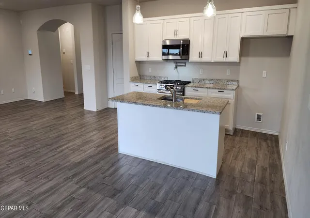 4th image of 12053 Hidden Gardens Pl, Socorro, TX 79927 | MLS# 940874