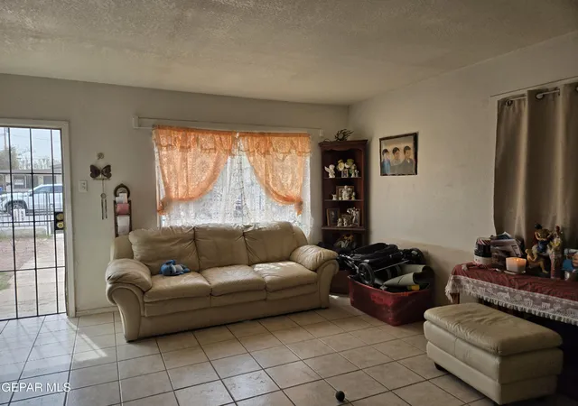 3rd image of 3415 Rivera Ave, El Paso, TX 79905 | MLS# 940888