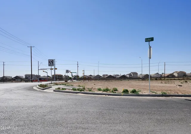 Photo 2 of Land for sale at 825 Nuevo Hueco Tanks Rd, Socorro, TX 79927 | MLS# 941004 | Listing updated on 2026-03-27