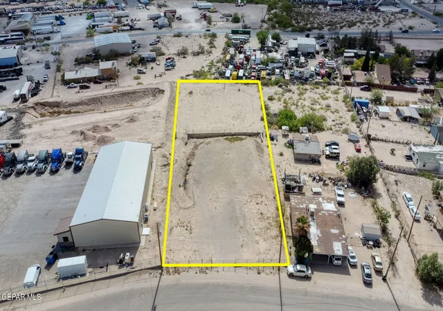 Photo 3 of Land for sale at 959 Zabel Ln, El Paso, TX 79928 | MLS# 940983 | Listing updated on 2026-04-20