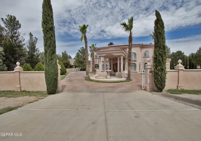 5th image of 861 Country Club Rd, El Paso, TX 79932 | MLS# 941507