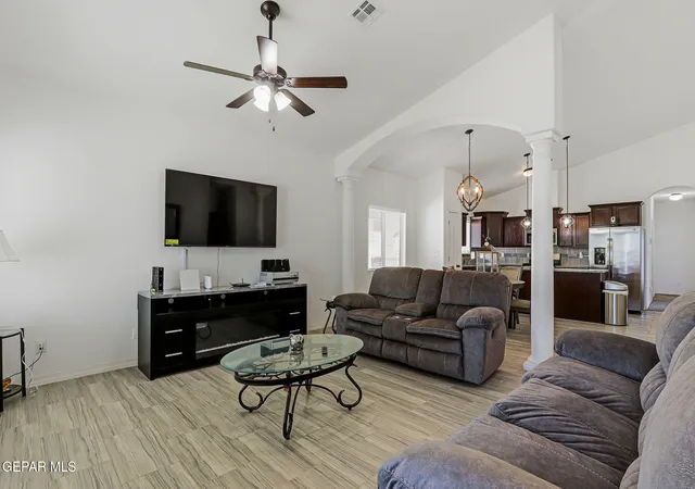 4th image of 14329 Nick Drahos Ln, El Paso, TX 79928 | MLS# 941253