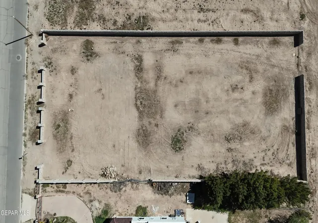 2nd image of 11740 Flor Del Rio St, Socorro, TX 79927 | MLS# 941090
