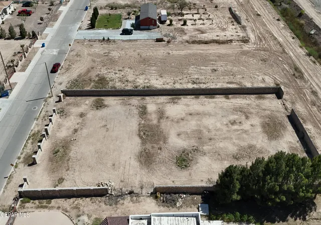 3rd image of 11740 Flor Del Rio St, Socorro, TX 79927 | MLS# 941090