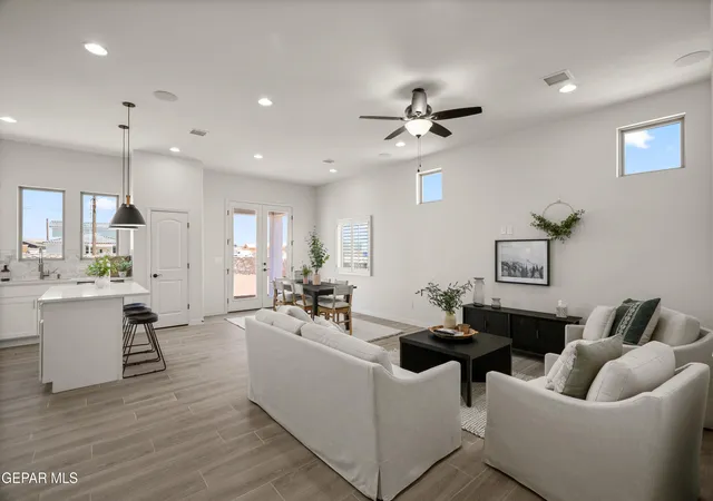 Photo 3 of Sale Pending at 729 Paseo Modesto Dr, Horizon City, TX 79928 | MLS# 941361 | Listing updated on 2026-06-18