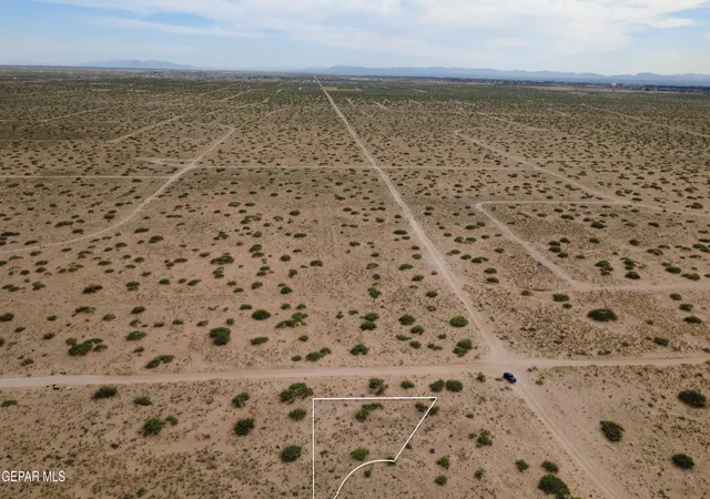 Photo 3 of Land for sale at 2 Horizon City Ests #67 Lot 5, Horizon City, TX 79928 | MLS# 941555 | Listing updated on 2026-04-04