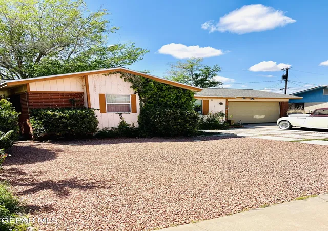 Photo 2 of Single family home for sale at 3305 Tyrone Dr, El Paso, TX 79925 | MLS# 941724 | Listing updated on 2026-09-02
