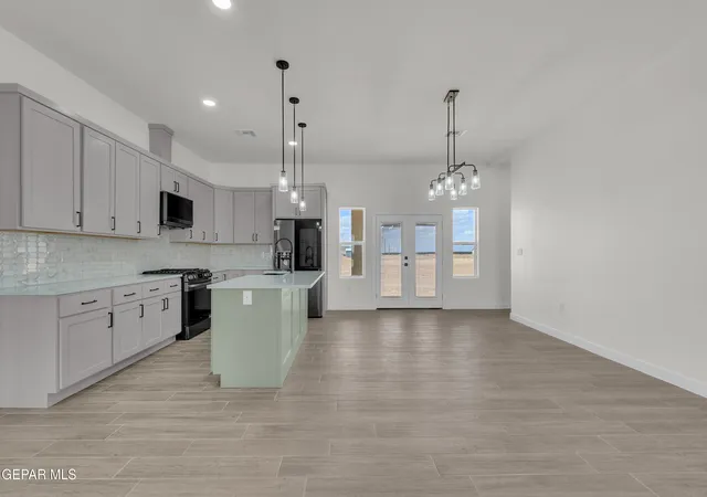 Photo 4 of Single family home for sale at 728 Polar Desert Dr, Chaparral, NM 88081 | MLS# 942695 | Listing updated on 2026-06-18