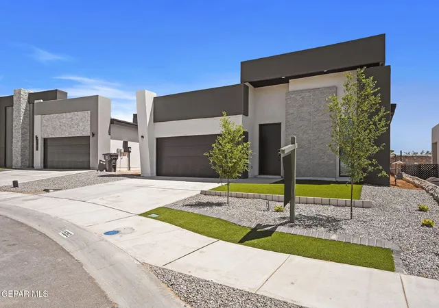 Photo 2 of Single family home for sale at 12516 Amesbury Ave, El Paso, TX 79928 | MLS# 941929 | Listing updated on 2026-09-20