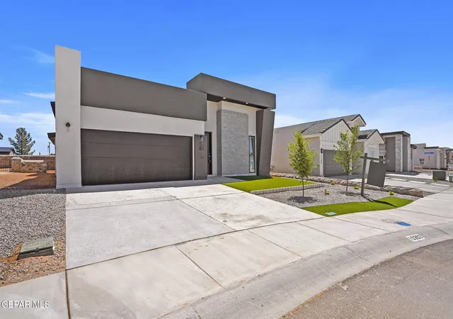 Photo 3 of Single family home for sale at 12516 Amesbury Ave, El Paso, TX 79928 | MLS# 941929 | Listing updated on 2026-09-20