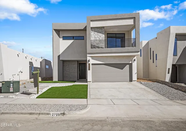 Photo 3 of Single family home for sale at 12522 Amesbury Ave, El Paso, TX 79928 | MLS# 941970 | Listing updated on 2026-09-20