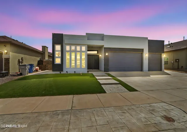 Photo 3 of Single family home for sale at 1476 Kimsha Dr, Horizon City, TX 79928 | MLS# 942266 | Listing updated on 2026-09-03