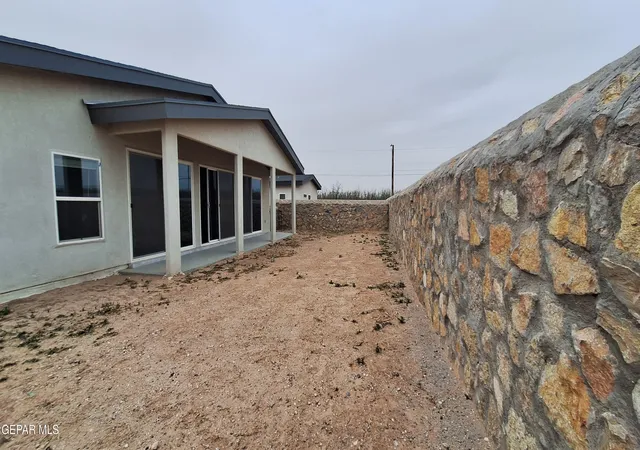3rd image of 10256 Iron Hollow St, Socorro, TX 79927 | MLS# 942276