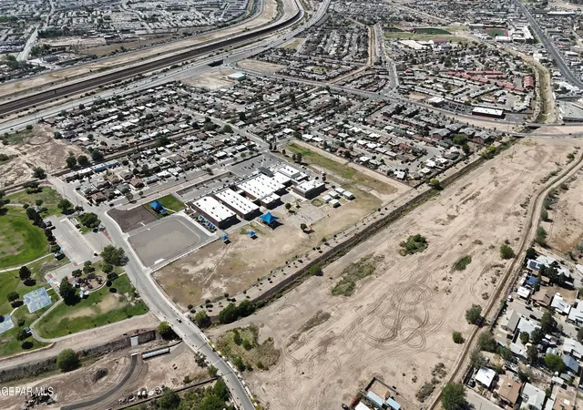 Photo 3 of Land for sale at Tbd Padres Dr, El Paso, TX 79907 | MLS# 942485 | Listing updated on 2026-04-20