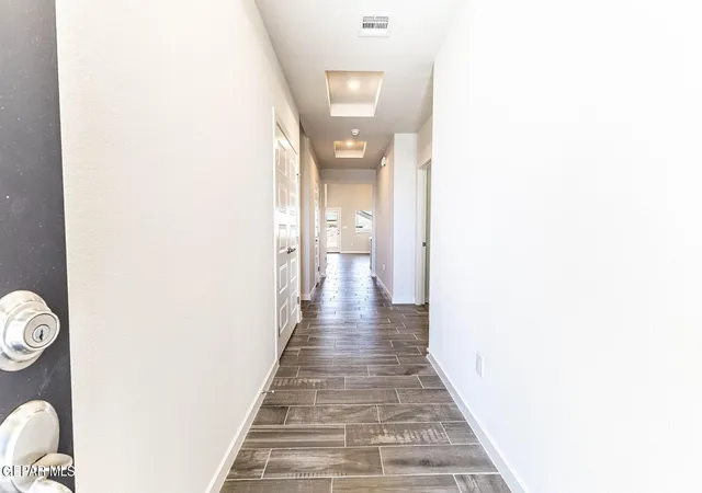 Photo 3 of Sale Pending at 3900 Peak Pl, El Paso, TX 79938 | MLS# 942488 | Listing updated on 2026-06-18