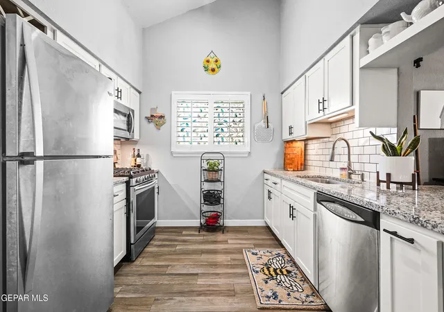 Photo 3 of Sale Pending at 10900 Ernie Banks Dr, El Paso, TX 79934 | MLS# 947075 | Listing updated on 2026-07-13