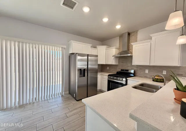 Homes for sale in Santa Teresa, NM | 837 Magnolia Park St, Santa Teresa, NM 88008 | MLS# 942593