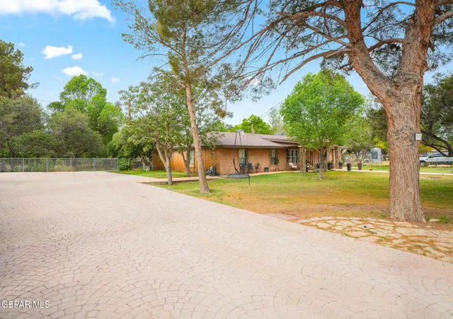 4th image of 11566 N Loop Dr, Socorro, TX 79927 | MLS# 942662