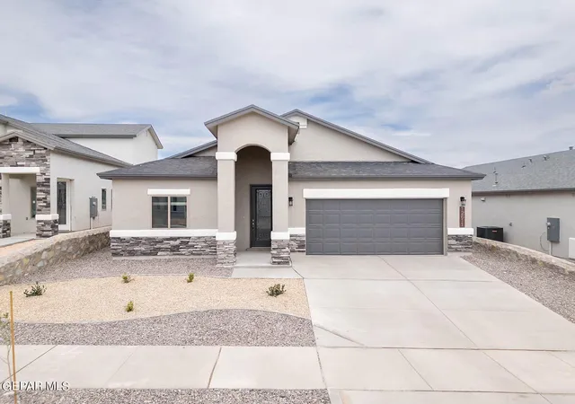Photo 1 of Sale Pending at 3904 Peak Pl, El Paso, TX 79938 | MLS# 942677 | Listing updated on 2026-06-22