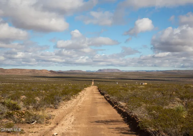 Photo 4 of Land for sale at Pn 76128 Pn 76128 Tbd 37 Sec 1 Psl Suns, Sierra Blanca, TX 79851 | MLS# 942774 | Listing updated on 2026-04-24