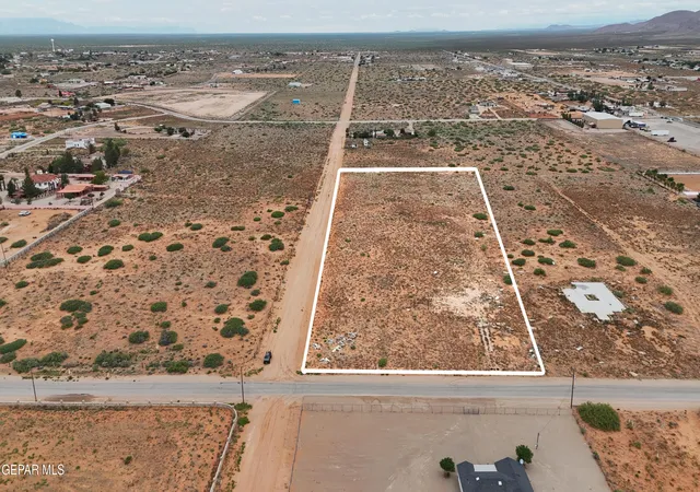 Photo 3 of Land for sale at 14401 Simpson Rd, El Paso, TX 79938 | MLS# 943436 | Listing updated on 2026-09-09