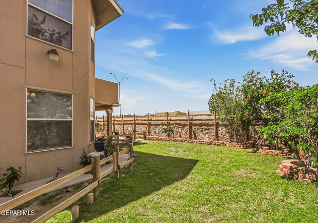 Homes for sale in Horizon City, TX | 13817 Horizon Heights Cir, Horizon City, TX 79928 | MLS# 942889