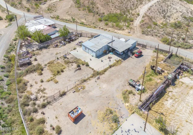 13th image of 111 Brickland Rd, Sunland Park, NM 88063 | MLS# 942856