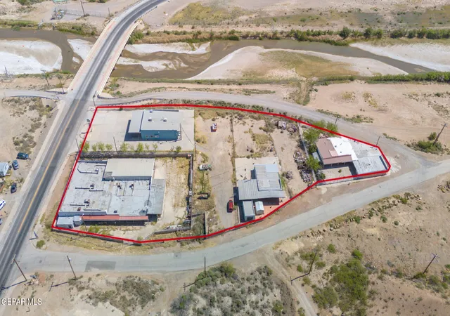 Photo 4 of Single family home for sale at 115 Brickland Rd, Sunland Park, NM 88063 | MLS# 942857 | Listing updated on 2026-06-18