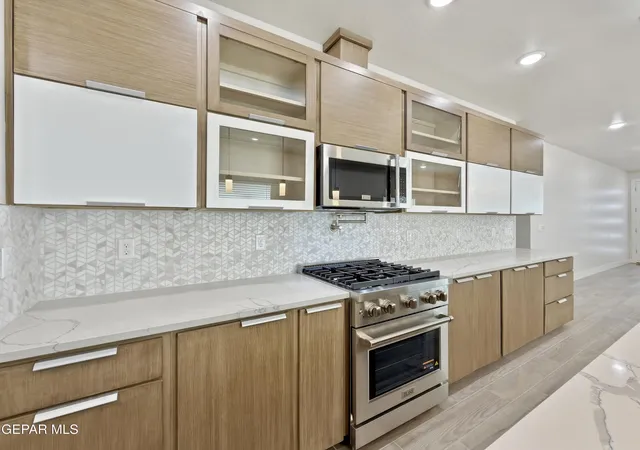 Photo 3 of Single family home for sale at 3936 Perspective St, El Paso, TX 79938 | MLS# 943070 | Listing updated on 2026-06-18