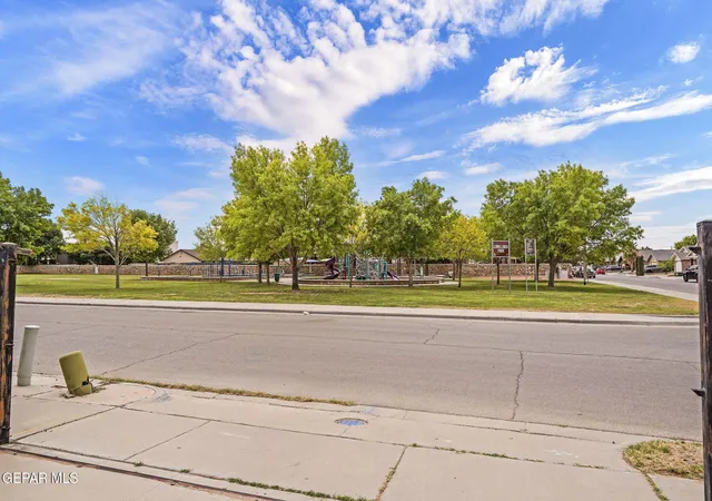 Photo 3 of Sale Pending at 11609 Bell Tower Dr, El Paso, TX 79936 | MLS# 943221 | Listing updated on 2026-08-23