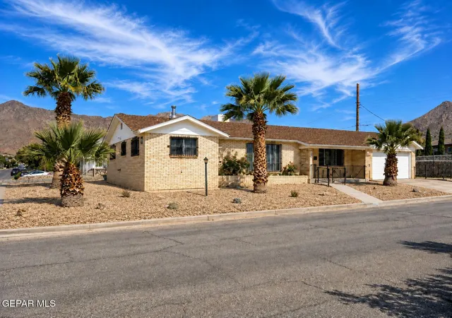 Photo 4 of Single family home for sale at 3031 Harrison Ave, El Paso, TX 79930 | MLS# 943402 | Listing updated on 2026-10-09
