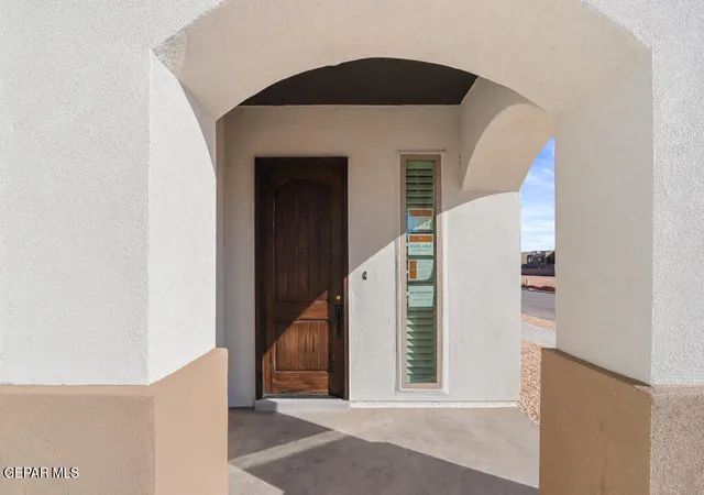 Photo 3 of Single family home for sale at 601 Bluegruff St, Horizon City, TX 79928 | MLS# 943443 | Listing updated on 2026-08-31