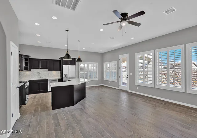 3rd image of 557 Paseo Campanero St, Horizon City, TX 79928 | MLS# 943451
