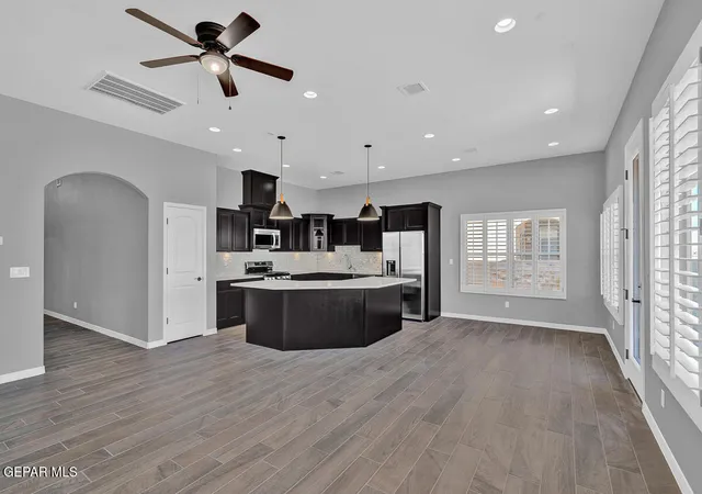 5th image of 557 Paseo Campanero St, Horizon City, TX 79928 | MLS# 943451