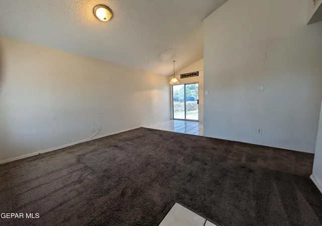Photo 3 of Sale Pending at 9127 Bur Oak Cir, El Paso, TX 79907 | MLS# 943610 | Listing updated on 2026-08-21