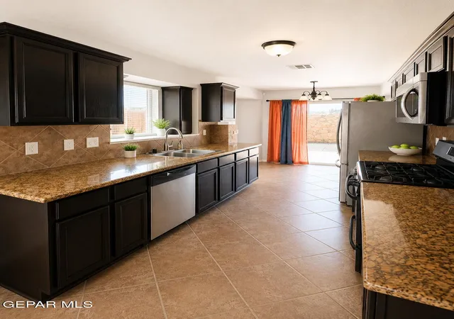 image of 4745 Kiko A Fierro Dr, El Paso, TX 79938 | MLS# 943667