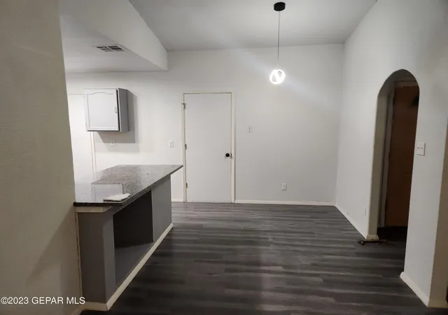 Photo 2 of Single family home for sale at 100 Lago Grande Dr, Horizon City, TX 79928 | MLS# 943796 | Listing updated on 2026-09-10