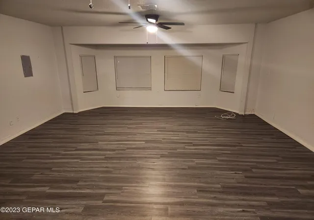 Photo 4 of Single family home for sale at 100 Lago Grande Dr, Horizon City, TX 79928 | MLS# 943796 | Listing updated on 2026-09-10
