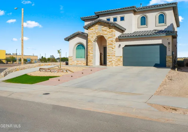 Photo 3 of Single family home for sale at 300 Samuel Vista St, Horizon City, TX 79928 | MLS# 943812 | Listing updated on 2026-09-25