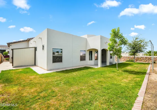2nd image of 12305 Freshwater Dr, El Paso, TX 79928 | MLS# 943867