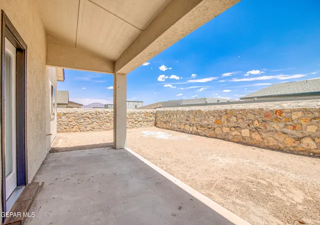 Photo 5 of Sale Pending at 6069 Zinc Hl St, Sunland Park, NM 88063 | MLS# 943865 | Listing updated on 2026-07-22